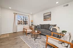 Beacon Grove Retreat – Patio • Washer/Dryer • WiFi