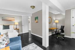 Dugan Cottage Haven- 2 Full Units/Great for Groups