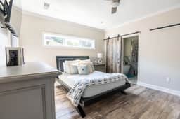Luxe Lodge - 3BR/bathtub/large living space