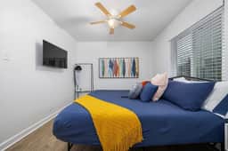 Vulcan’s 4 Combo - 4 Units/King Beds/WiFi/Pets