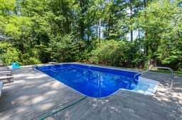 The Garden Park Escape: Pool/Patio/Groups/King Bed