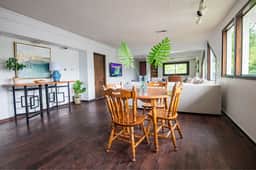 Tri-City BrightHaus – Groups/WiFi/Spacious/Comfy