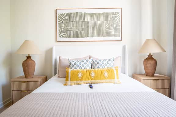 Cityscapes Loft– Groups/WiFi/2 Bed & 2 Bath