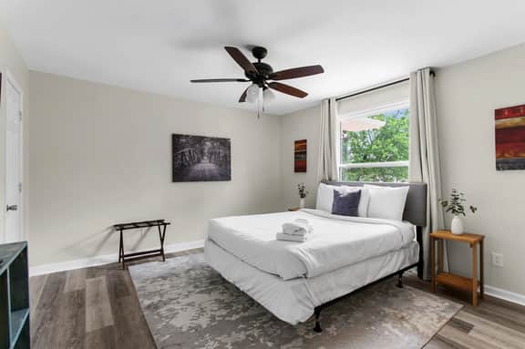 Dugan Upper Cottage- Groups/3 Bedrooms/WorkSpace