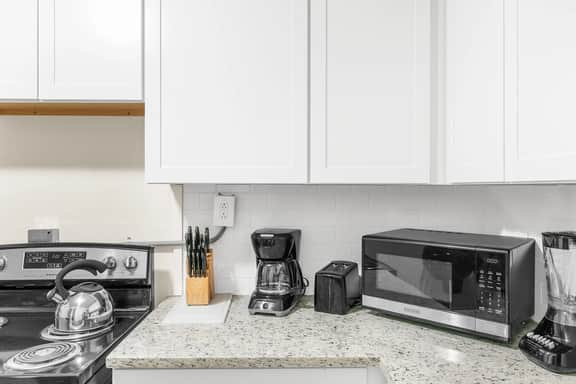 Norwood Seven Flat No. 3- Easy Downtown Access