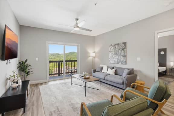 Serenity Ridge Clubhouse - 6 Units/Big Groups/Pool