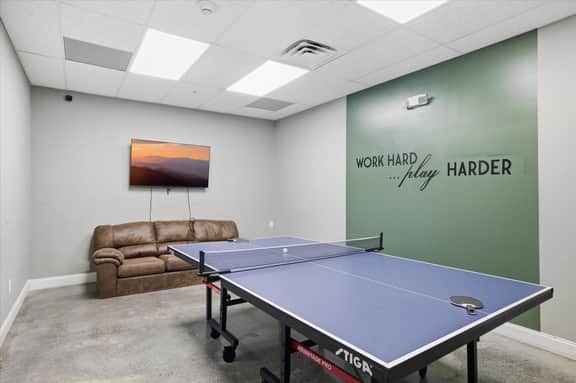 Serenity Ridge Unit 721 - Groups/Pool Access/Patio