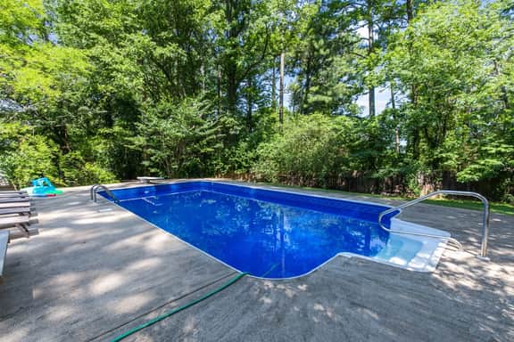 The Garden Park Escape: Pool/Patio/Groups/King Bed