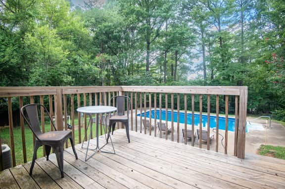 The Garden Park Escape: Pool/Patio/Groups/King Bed - Image 5