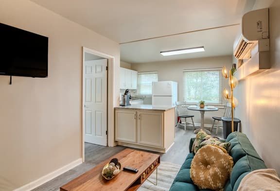 Perfect Location | Vulcan’s Hideout B4 | King Bed