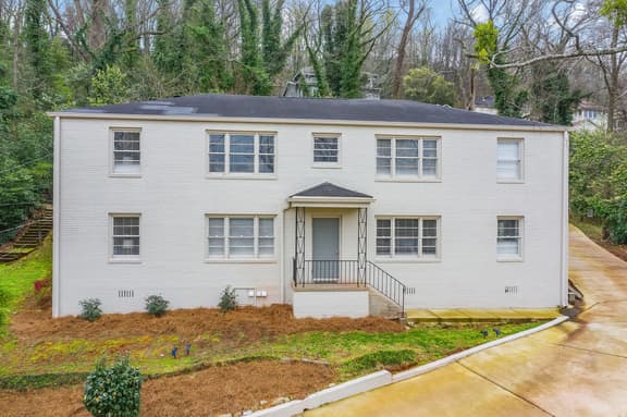 Vulcan View Suites - Group-Friendly Units w/ Parking